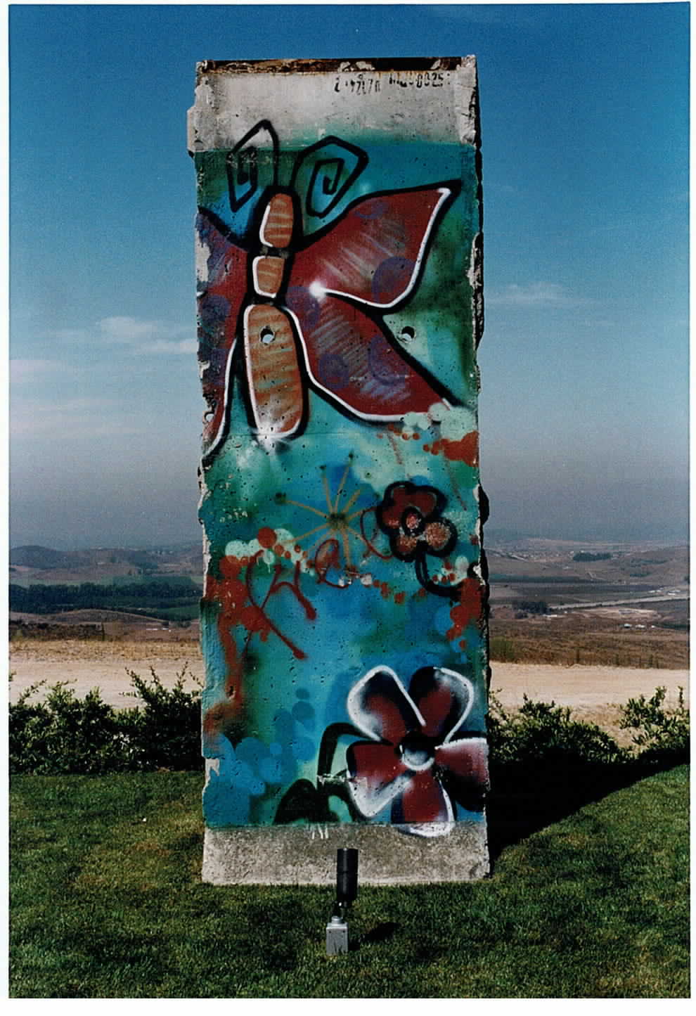 berlinwall.jpg